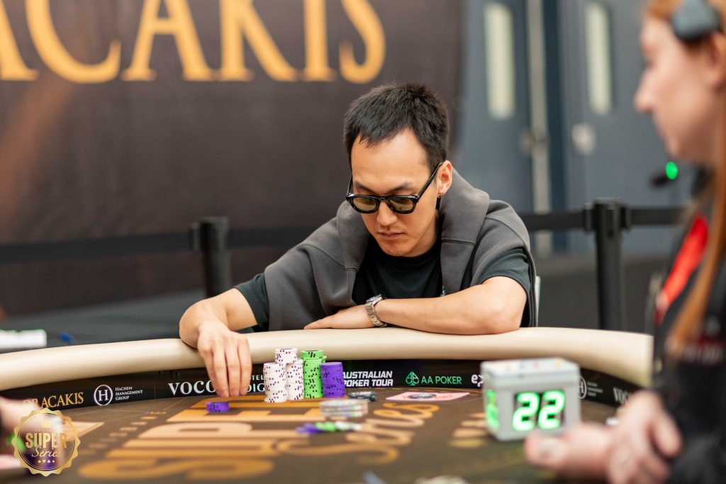 Quan Zhou Playing